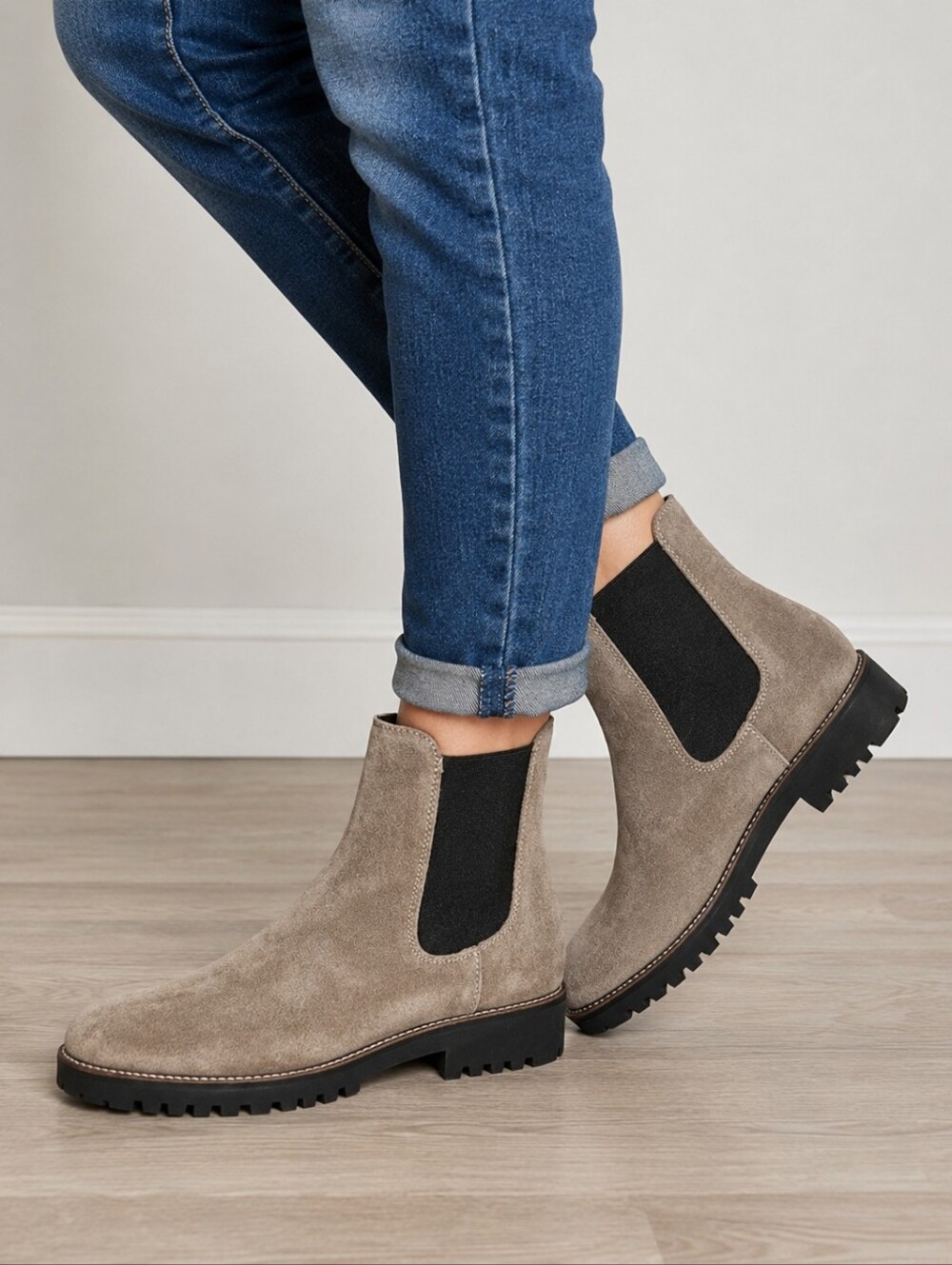 Helene Rouge Tan Suede Chelsea Ankle Boots - Size 11 NWOB
